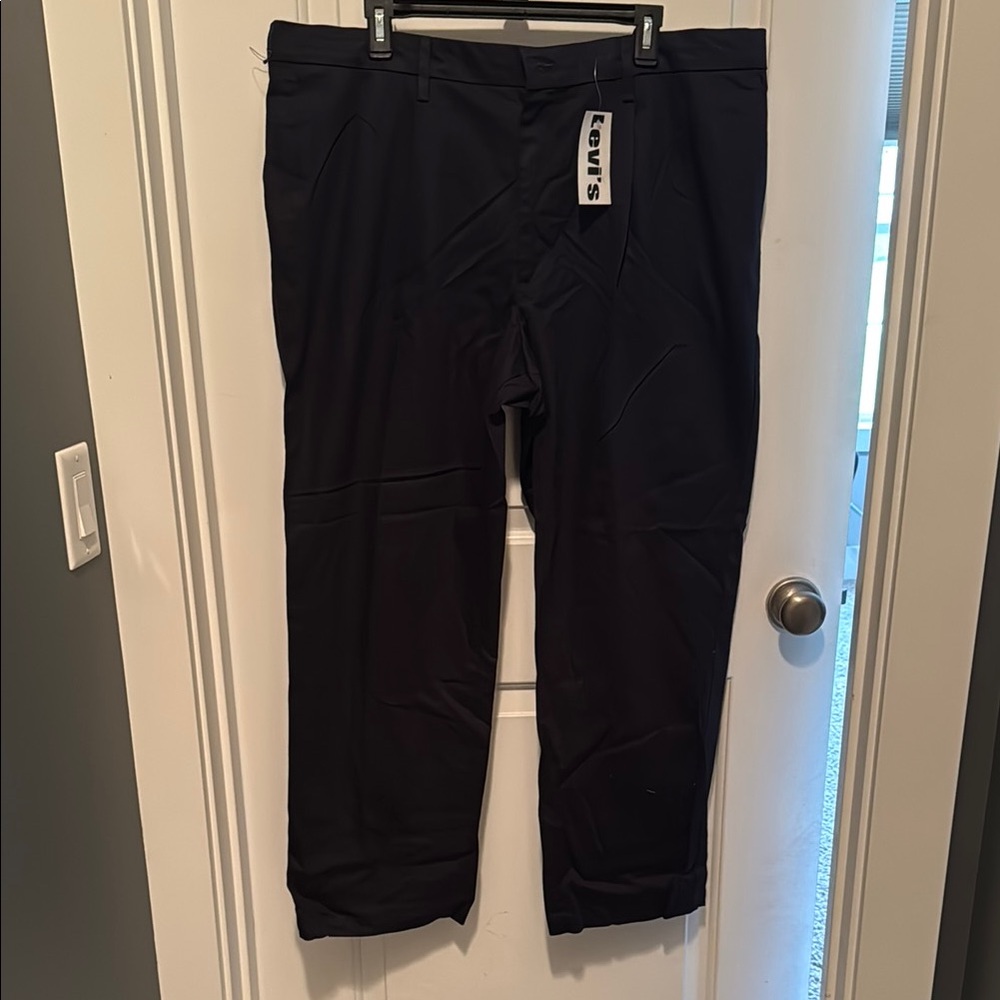 Levi's Dockers Men's Dark Navy Dress Pants size 40 x 30